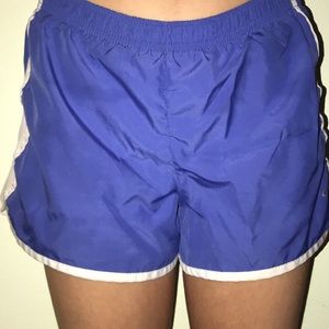 Champion shorts 💙